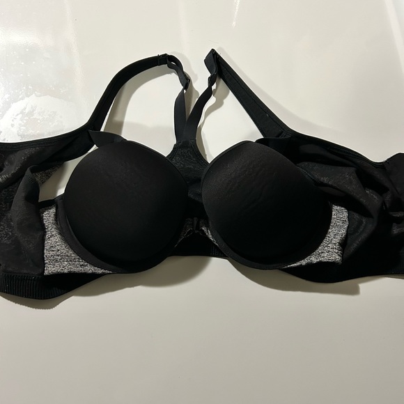 2 Victoria Secret Pink Gray Sports Bras - Picture 4 of 7